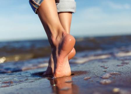 5 consejos para recuperar los pies después del verano